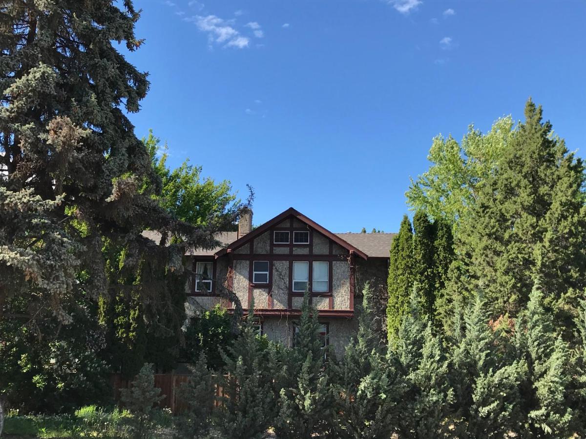 Bed and Breakfast Stirling House à Kelowna Extérieur photo
