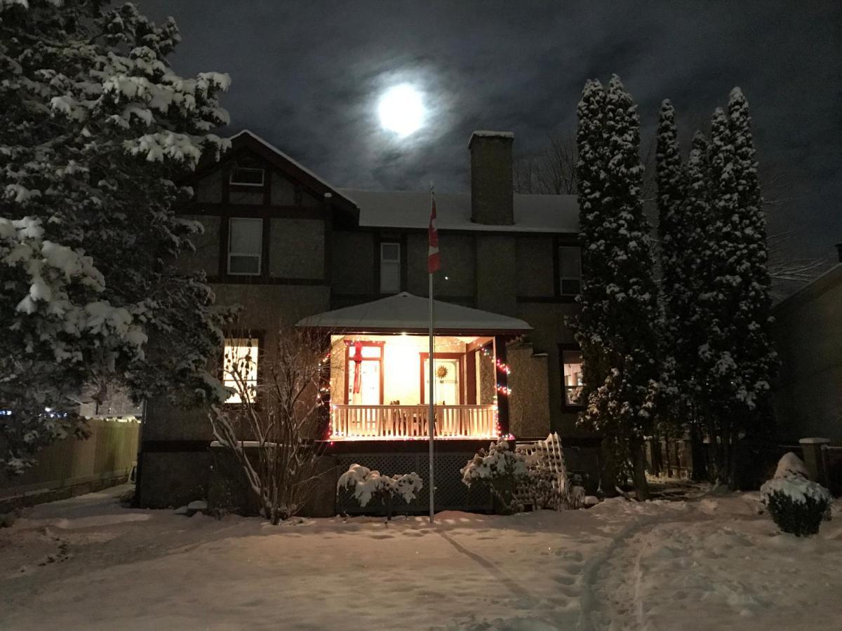 Bed and Breakfast Stirling House à Kelowna Extérieur photo
